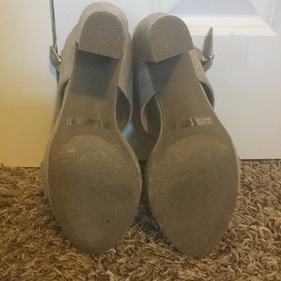 Nude block heels - Picture 8 of 8